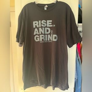 7Brew Coffee Rise And Grind Shirt - NEW!